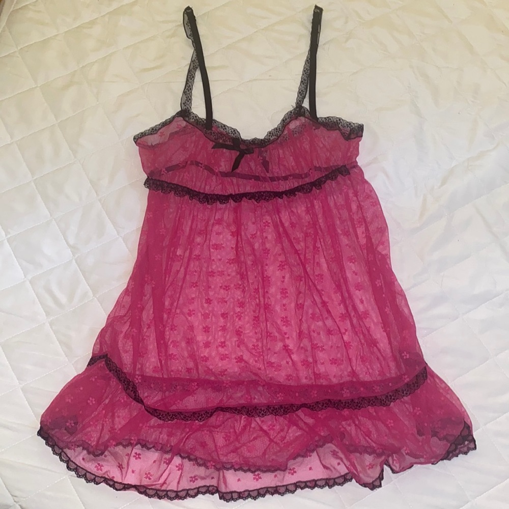 Rene Rofe Hot Pink & Black Sheer Lace Babydoll Chemise